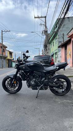 YAMAHA MT-07 CONNECTED ABS 